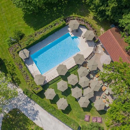 Chateau Des Ayes - Chambres & Suites Saint-Étienne-de-Saint-Geoirs Εξωτερικό φωτογραφία