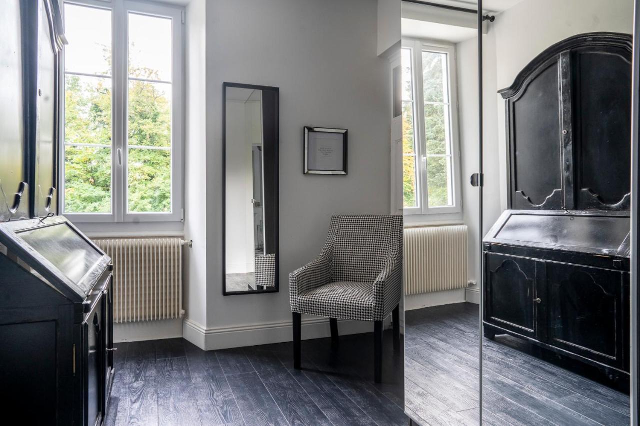 Chateau Des Ayes - Chambres & Suites Saint-Étienne-de-Saint-Geoirs Εξωτερικό φωτογραφία